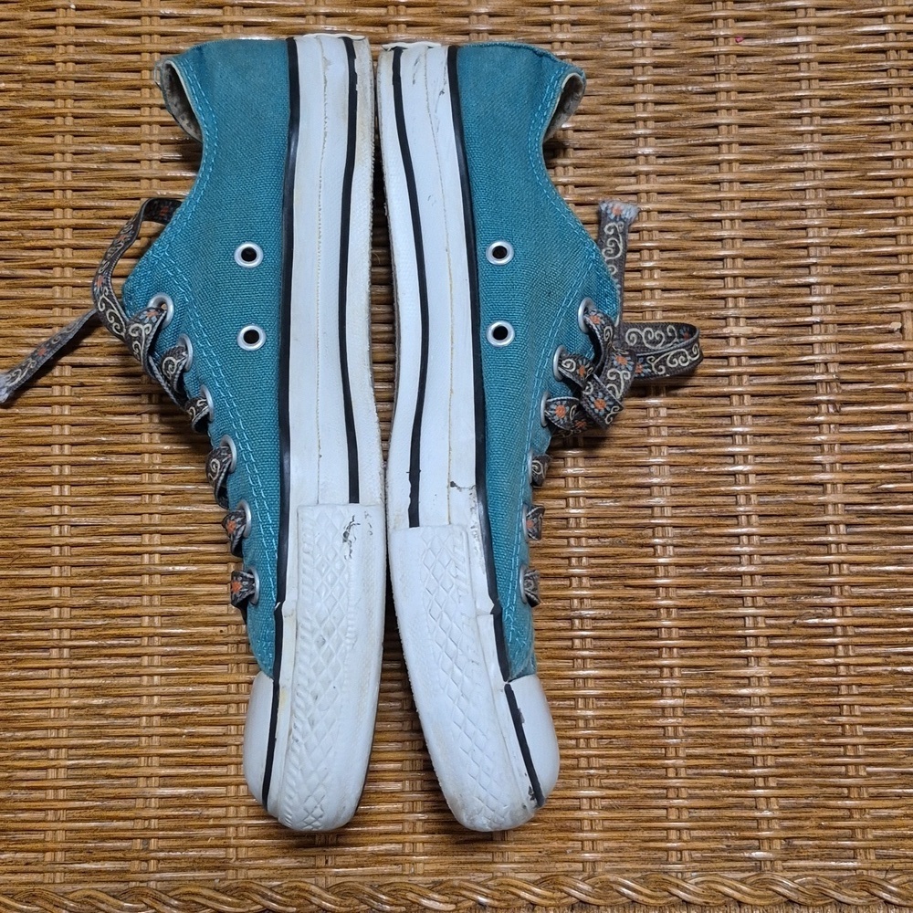 Converse Turquoise Sneakers with Decorative Laces Sz 7.5 Gently Loved - Picture 8 of 8
